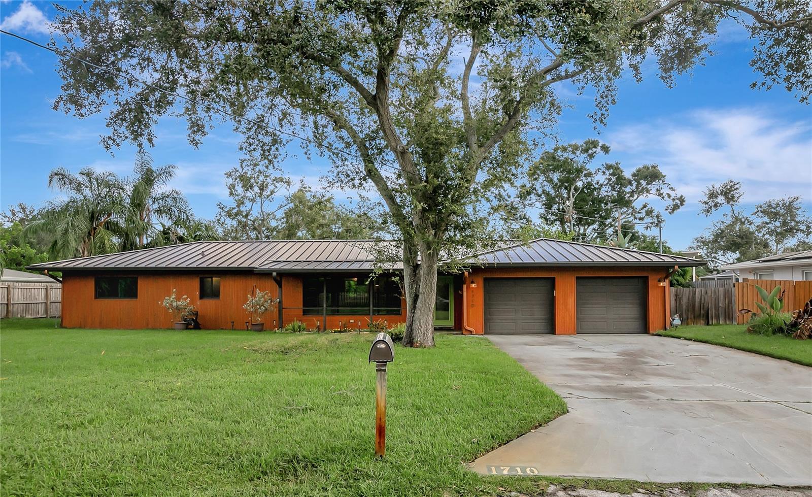 Image 2 of 64 For 1710 Brentwood Drive
