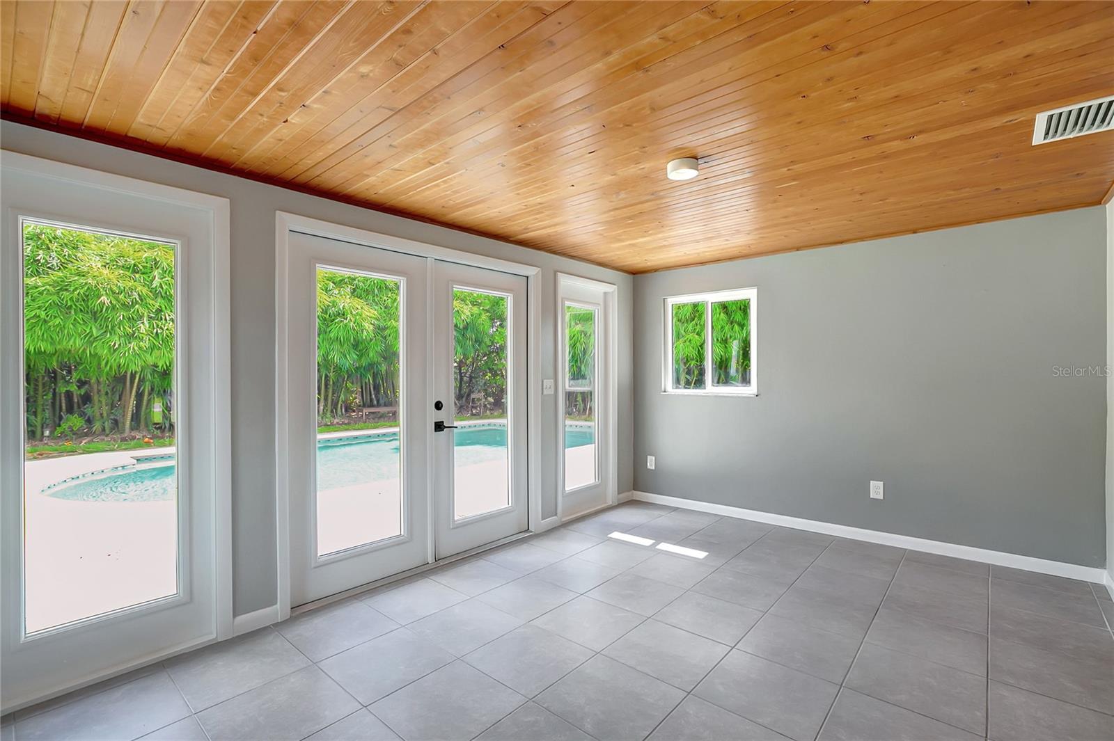 Image 27 of 64 For 1710 Brentwood Drive