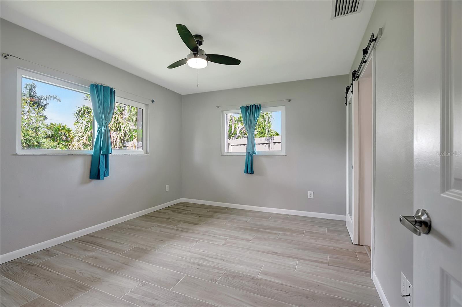 Image 40 of 64 For 1710 Brentwood Drive