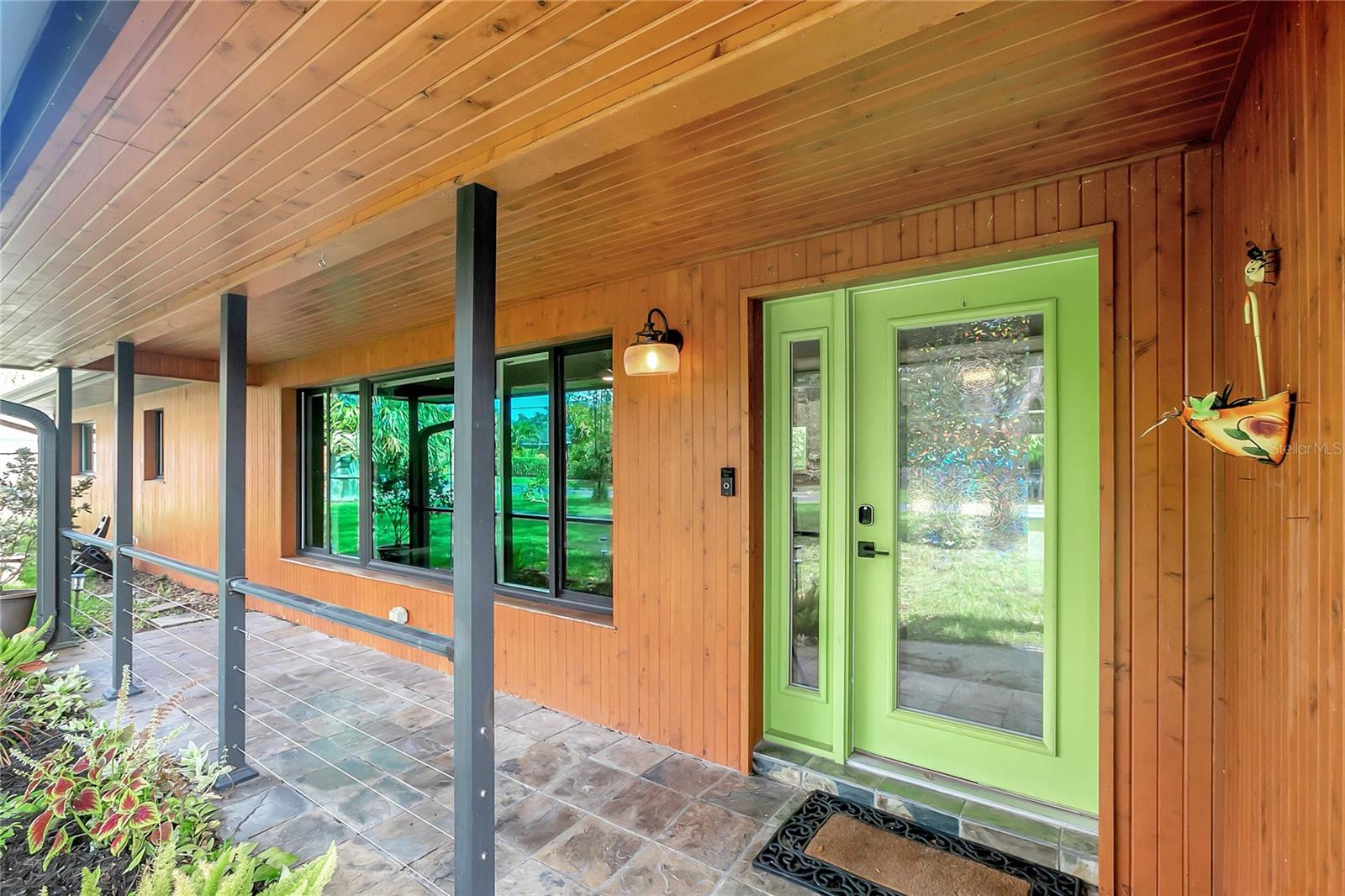 Image 5 of 64 For 1710 Brentwood Drive