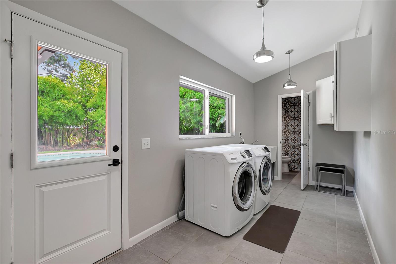 Image 53 of 64 For 1710 Brentwood Drive