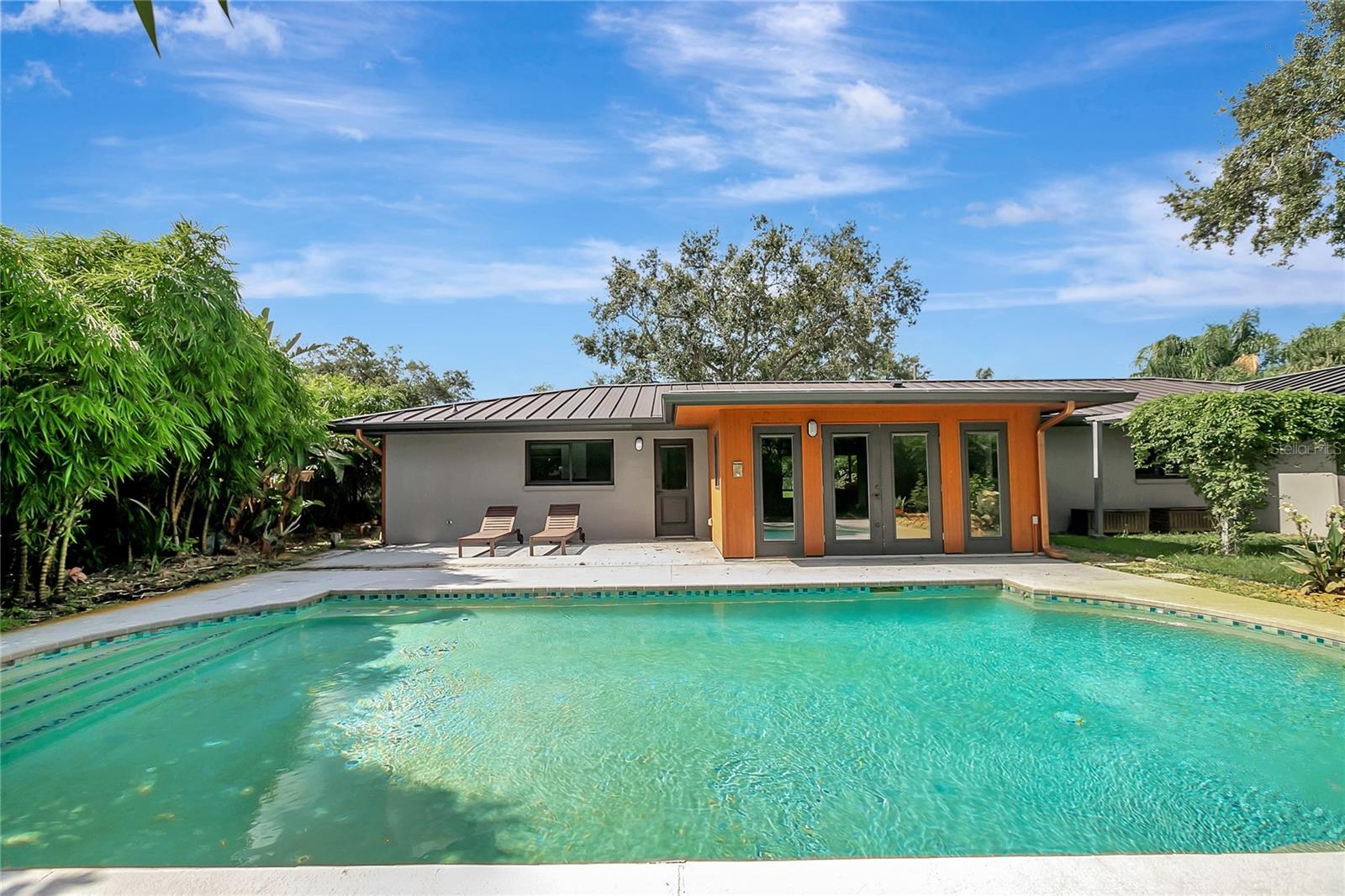 Image 57 of 64 For 1710 Brentwood Drive
