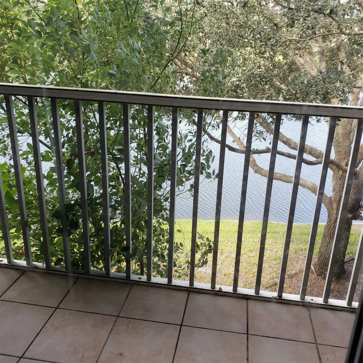 Image 8 of 12 For 18504 Pebble Lake Court