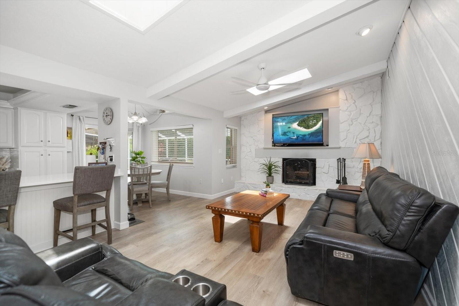 Image 12 of 39 For 2567 Frisco Drive