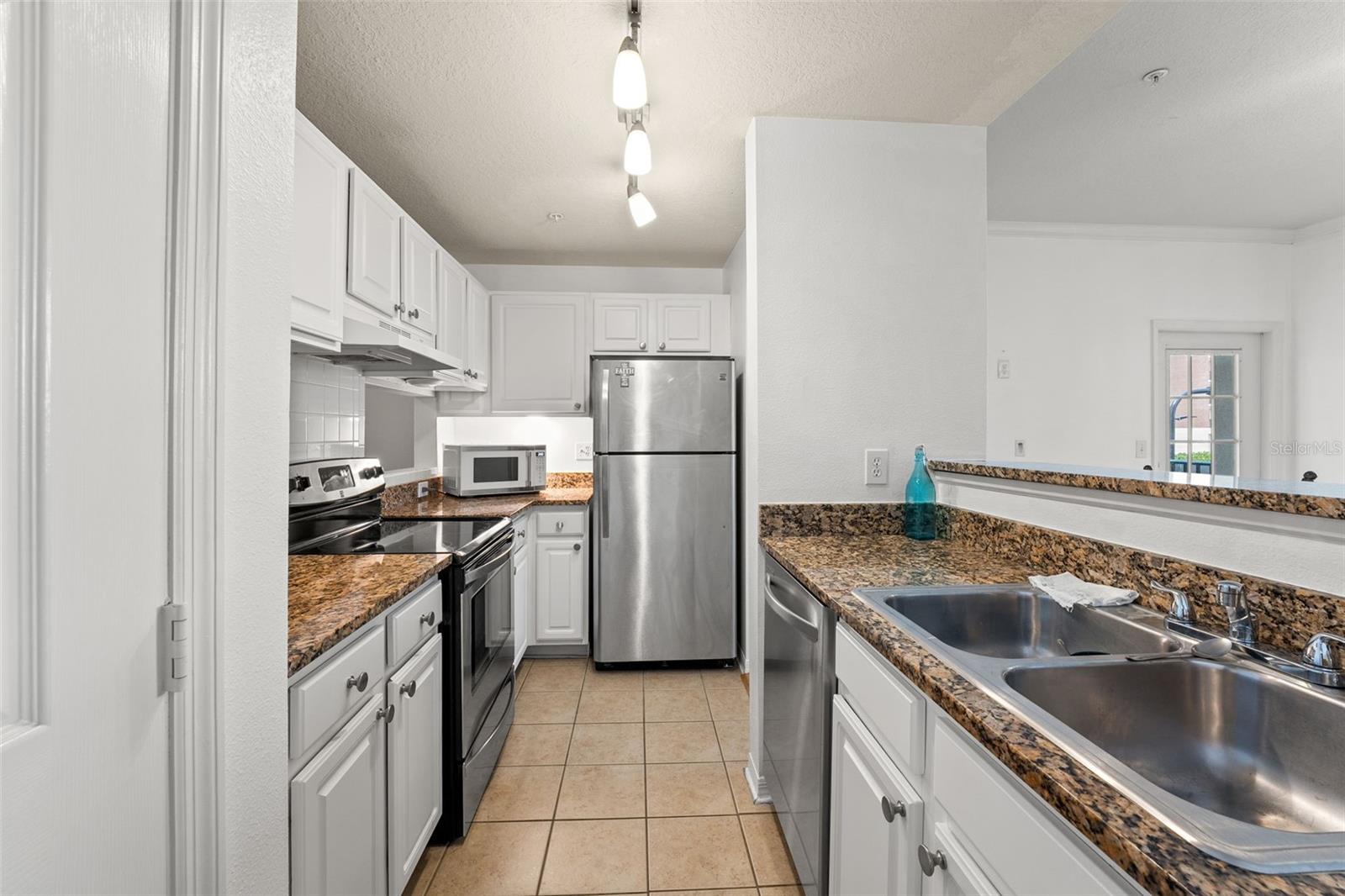 Image 10 of 42 For 501 Knights Run Avenue 2119