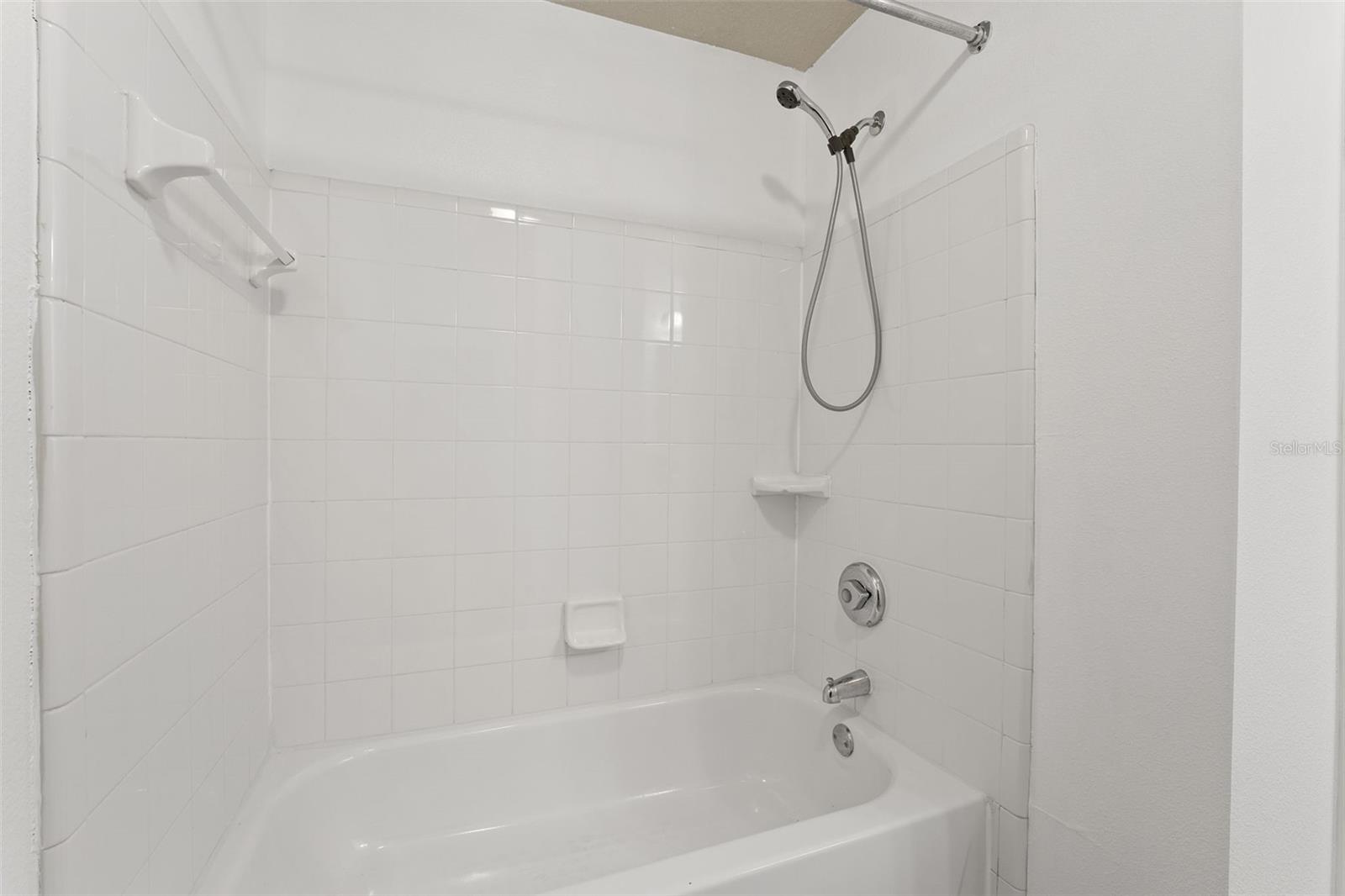 Image 17 of 42 For 501 Knights Run Avenue 2119
