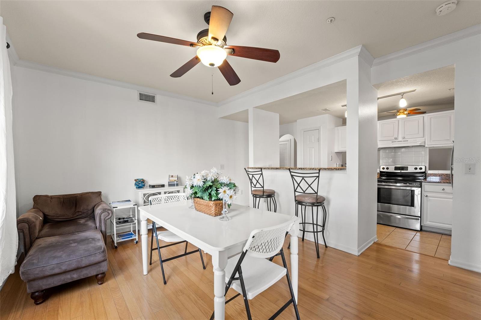 Image 5 of 42 For 501 Knights Run Avenue 2119