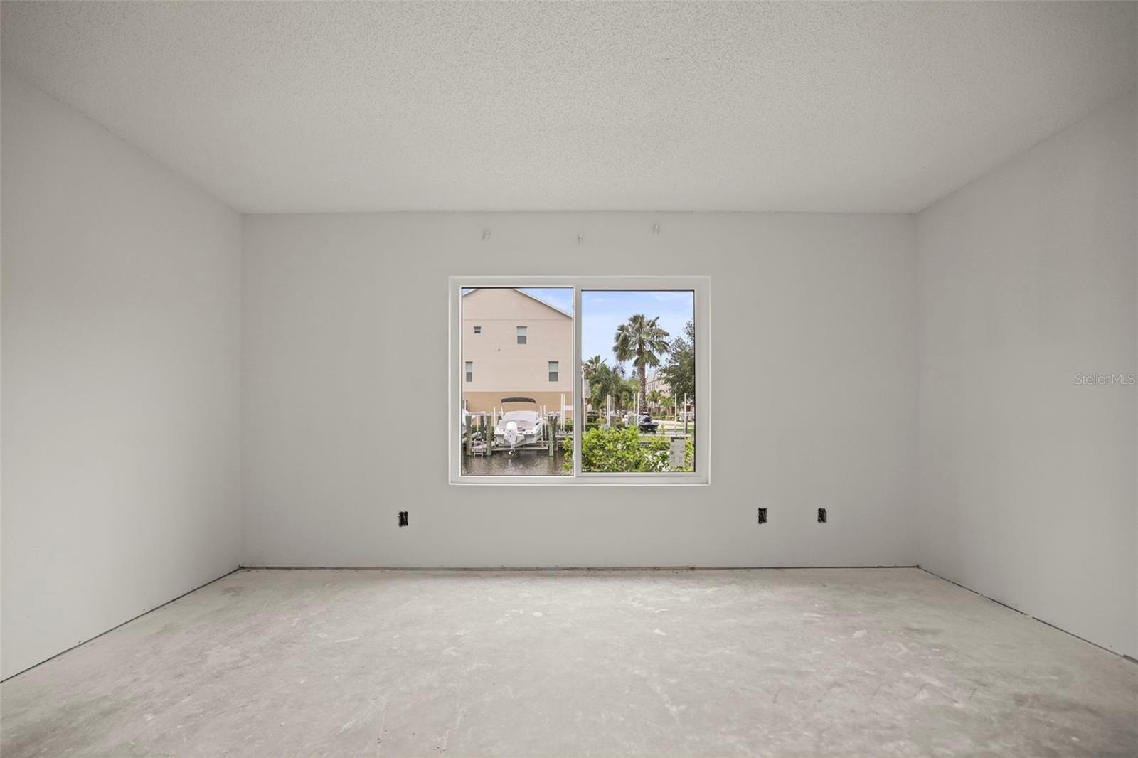 Image 22 of 71 For 358 Moorings Cove Drive 4b