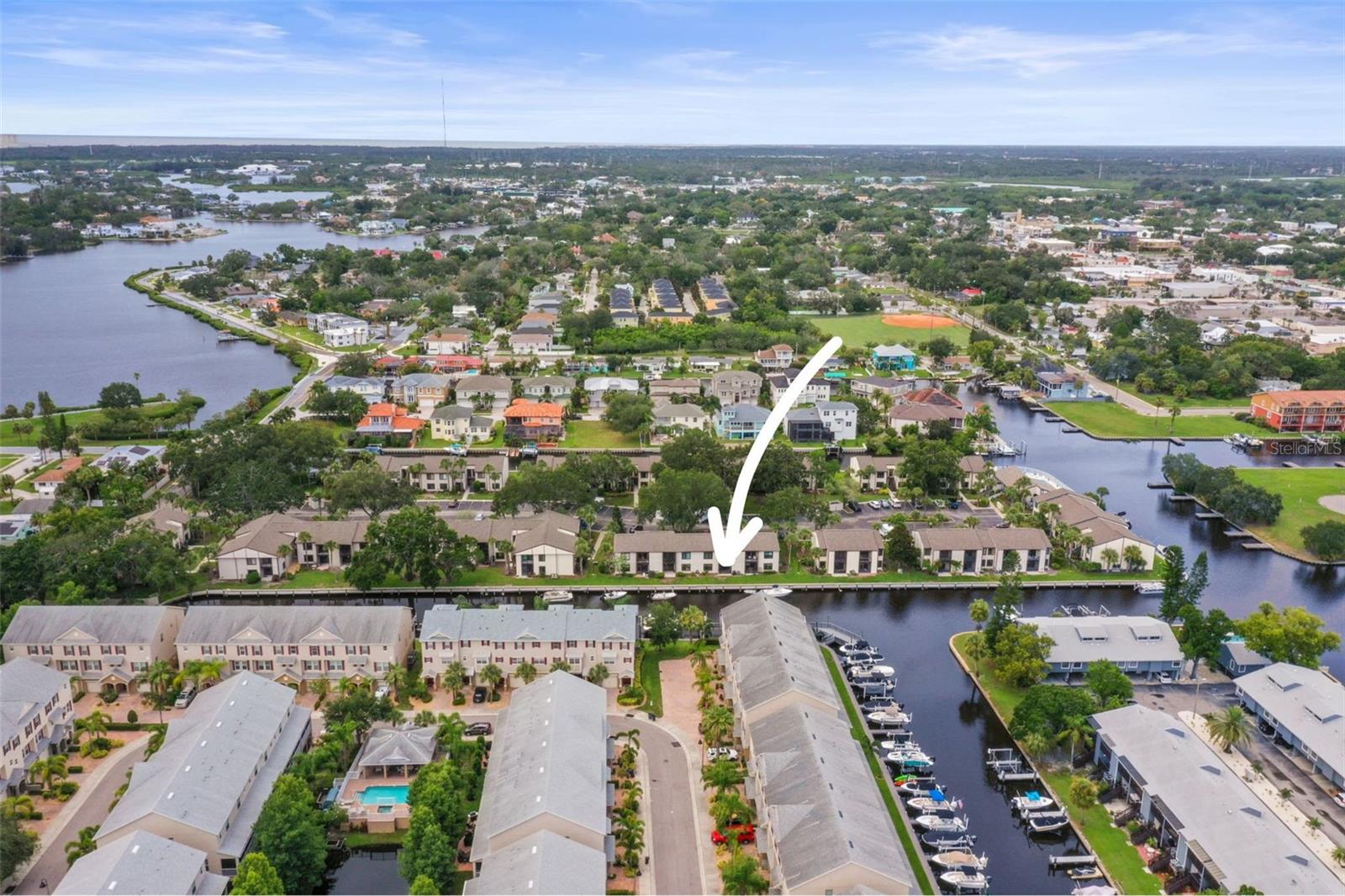Image 25 of 71 For 358 Moorings Cove Drive 4b