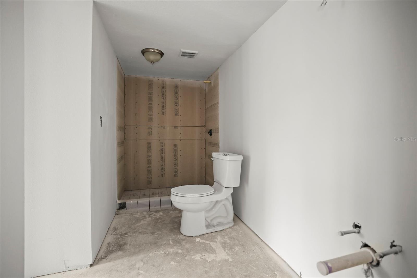 Image 33 of 71 For 358 Moorings Cove Drive 4b