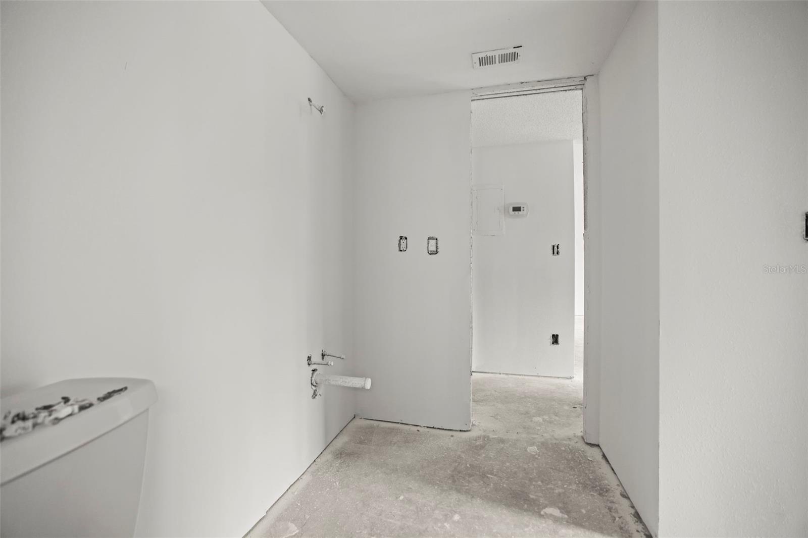 Image 35 of 71 For 358 Moorings Cove Drive 4b