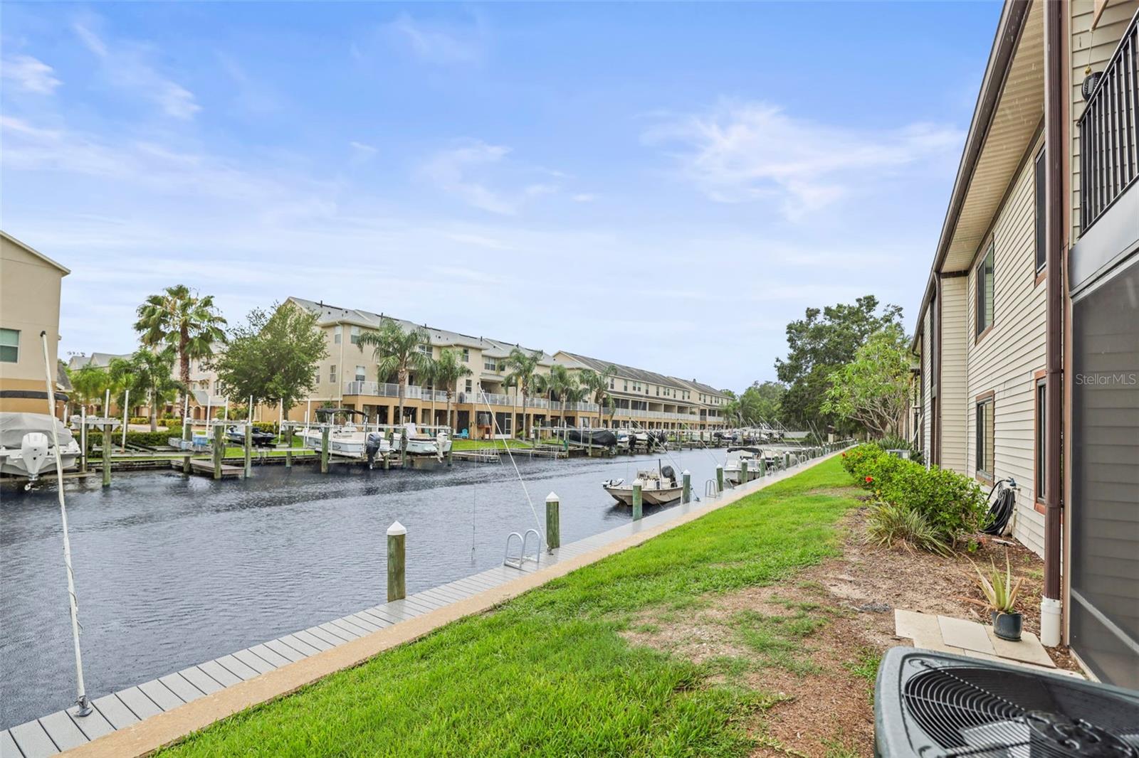 Image 39 of 71 For 358 Moorings Cove Drive 4b