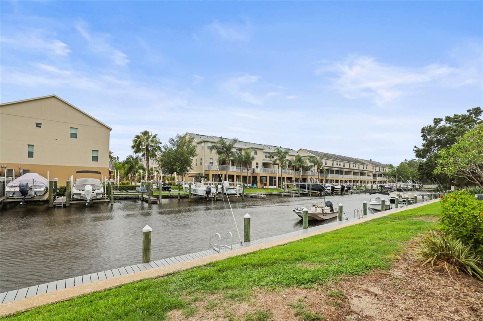 Image 40 of 71 For 358 Moorings Cove Drive 4b