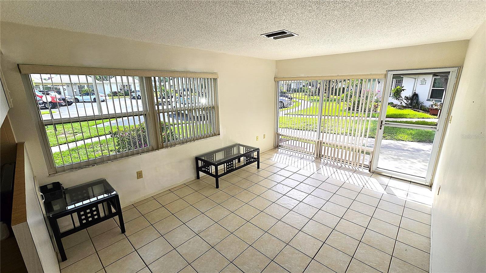 Image 6 of 36 For 4359 Tahitian Gardens Circle A