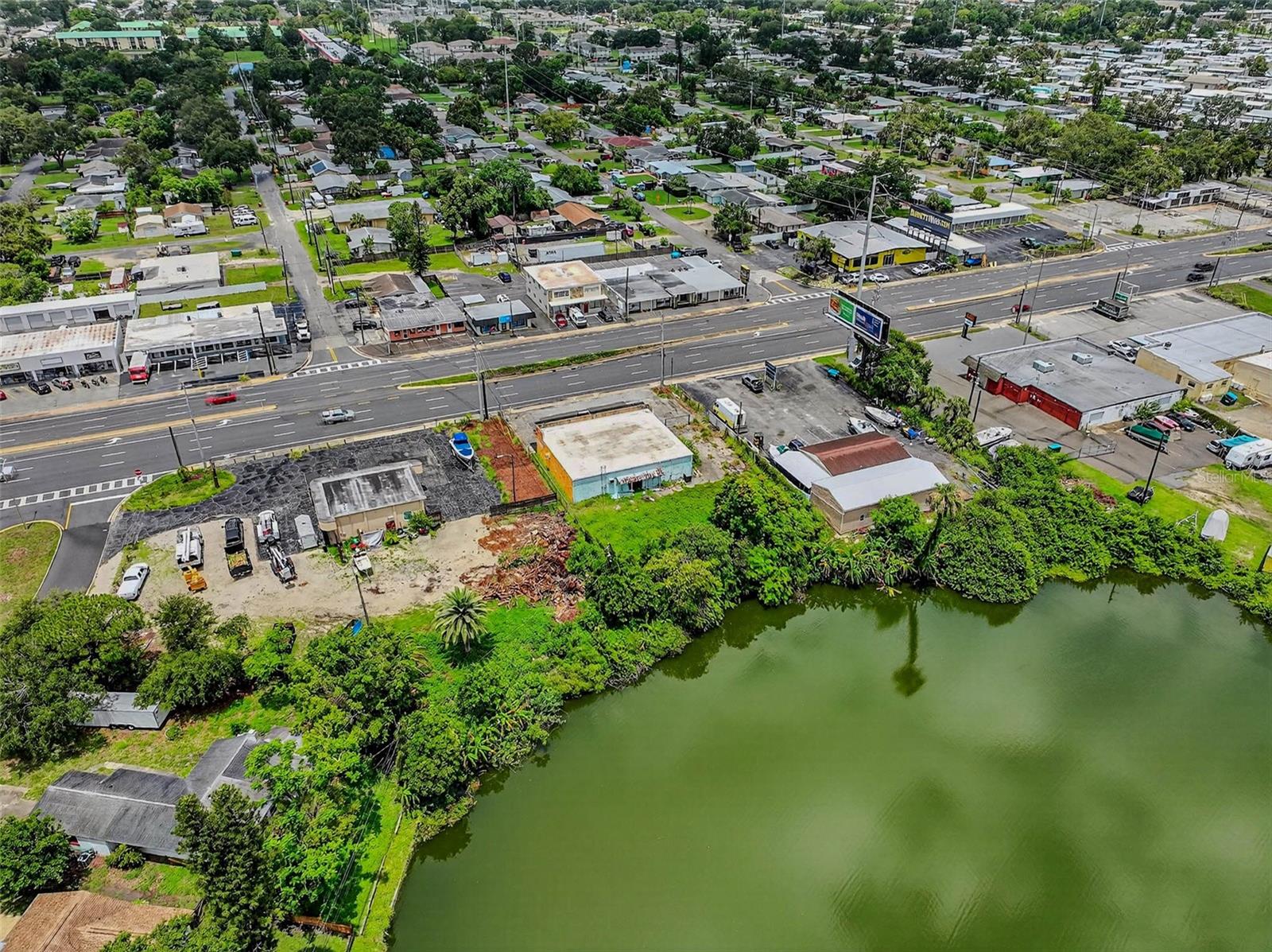 Listing photo id 34 for 6115 Seminole Boulevard
