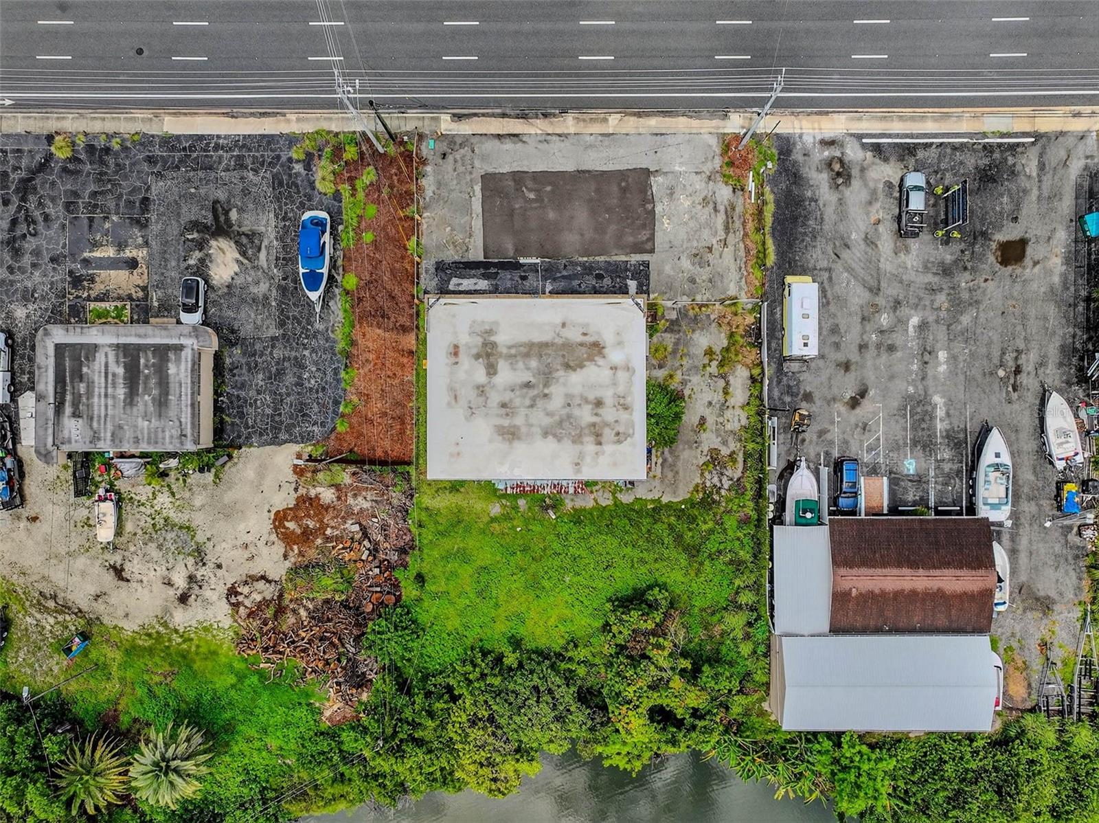 Listing photo id 36 for 6115 Seminole Boulevard