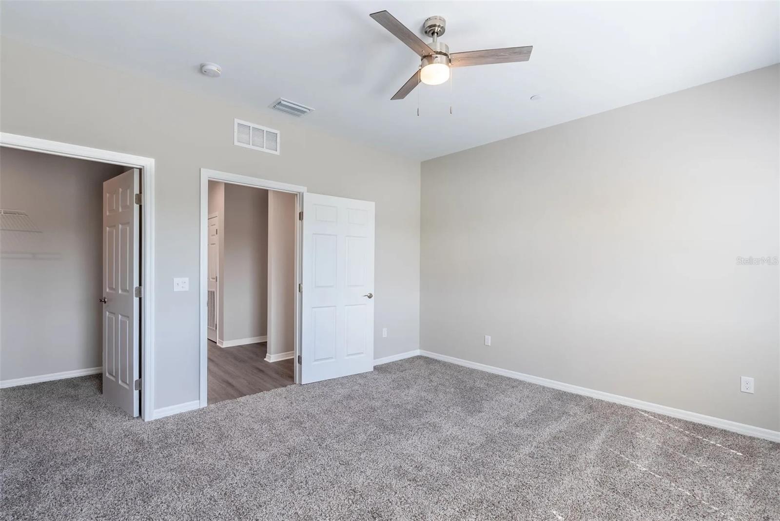 Image 13 of 31 For 2044 Silverstone Circle