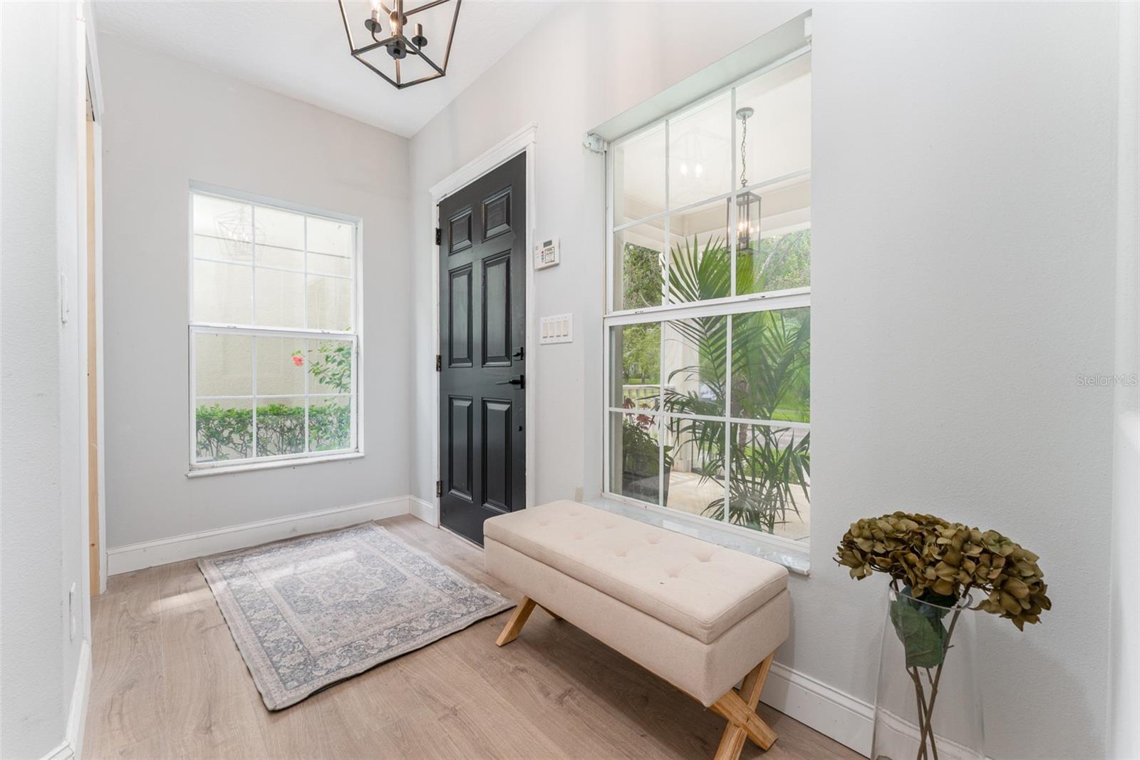 Image 15 of 47 For 16014 Palmettorun Cir