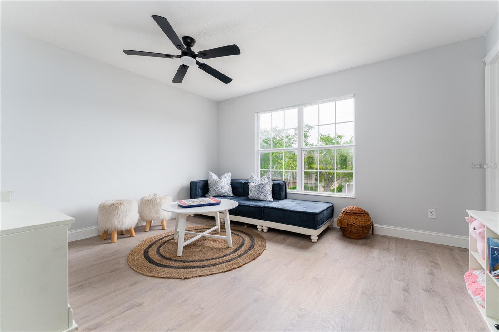 Image 31 of 47 For 16014 Palmettorun Cir
