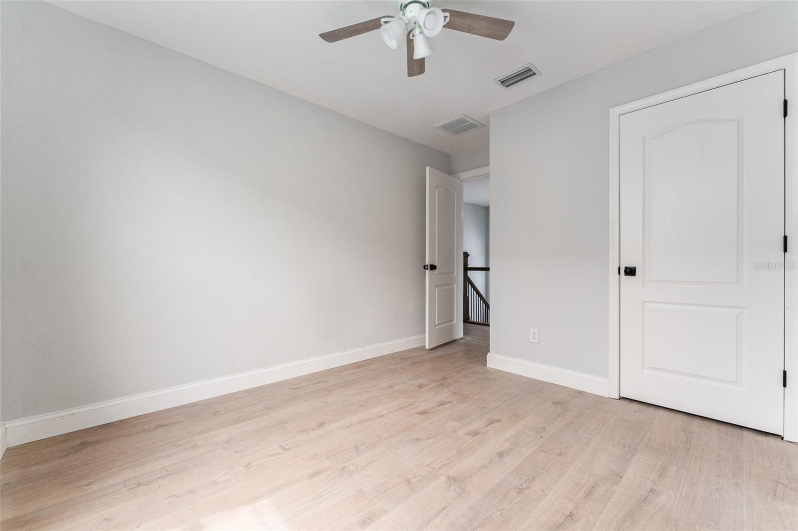 Image 36 of 47 For 16014 Palmettorun Cir