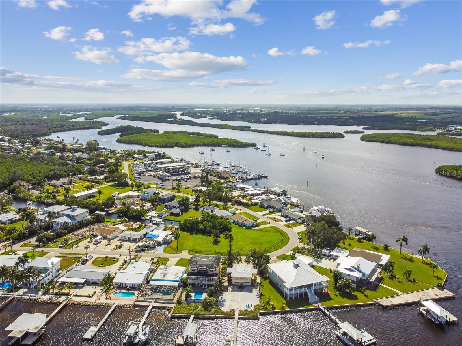 Image 14 of 23 For Shell Point Road