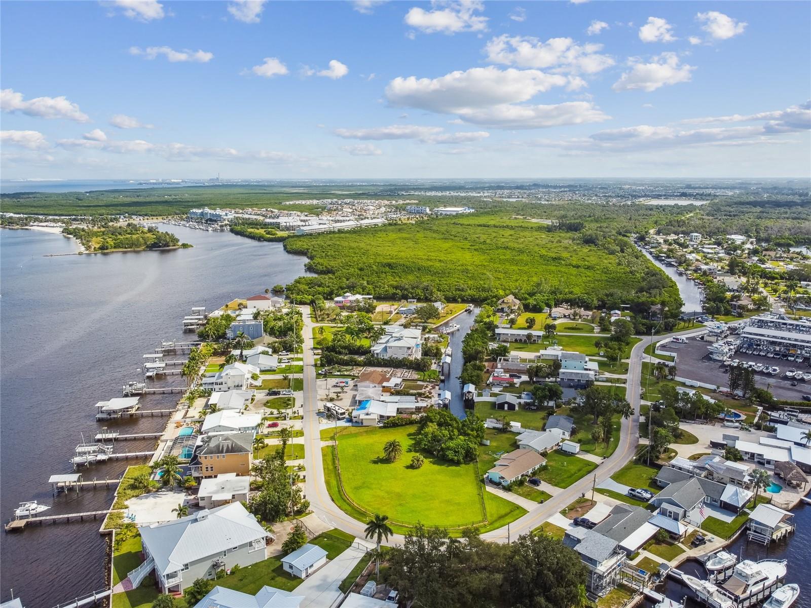 Image 15 of 23 For Shell Point Road