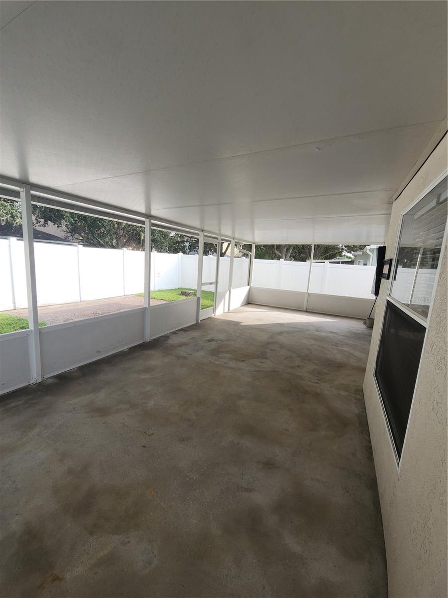Image 26 of 32 For 18111 Lembrecht Way