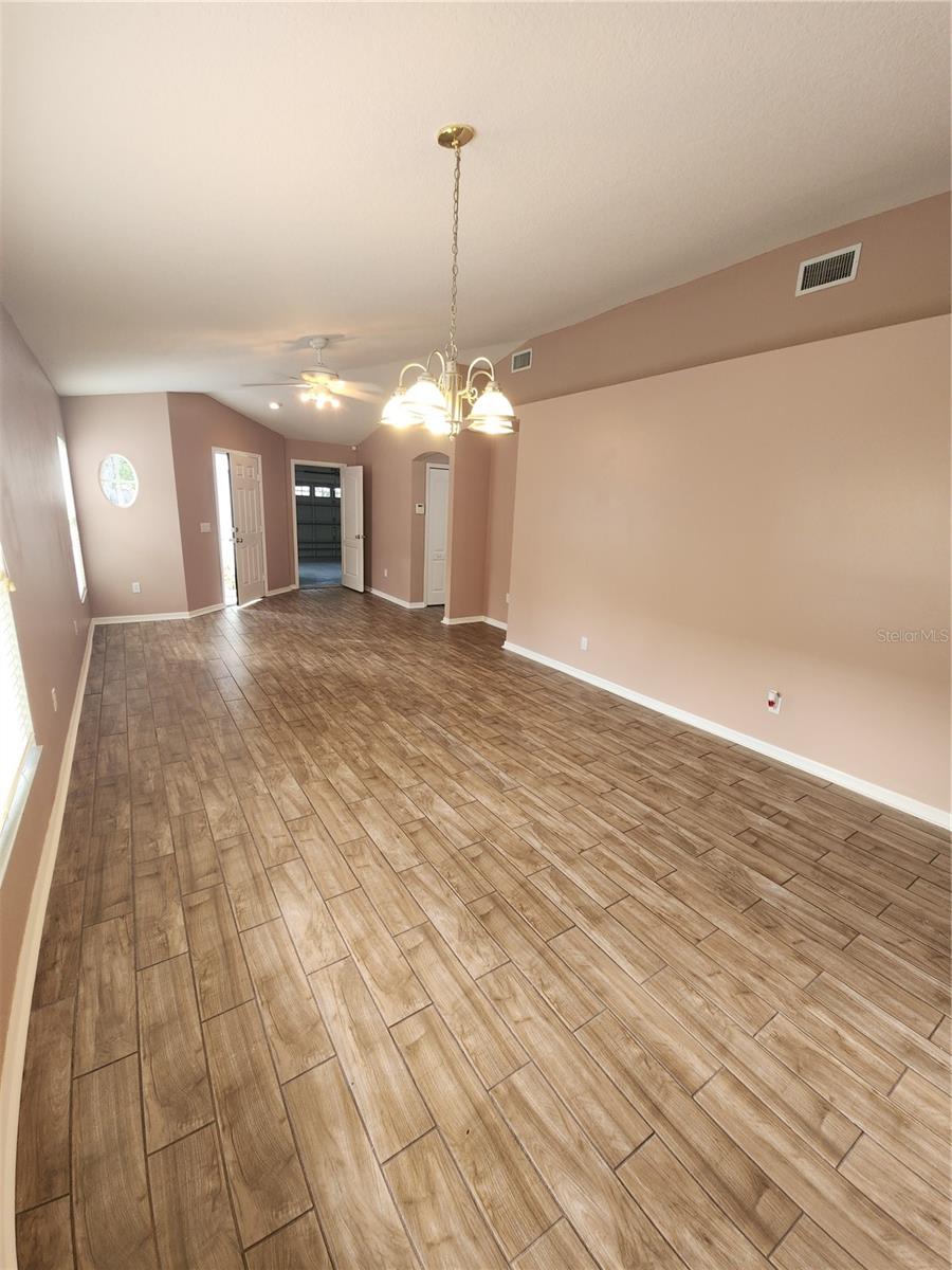 Image 8 of 32 For 18111 Lembrecht Way