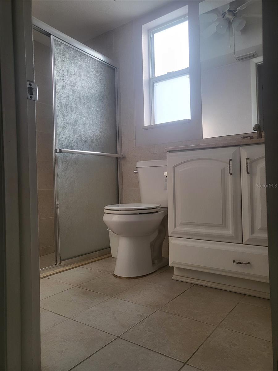 Listing photo id 18 for 2972 Compton Court