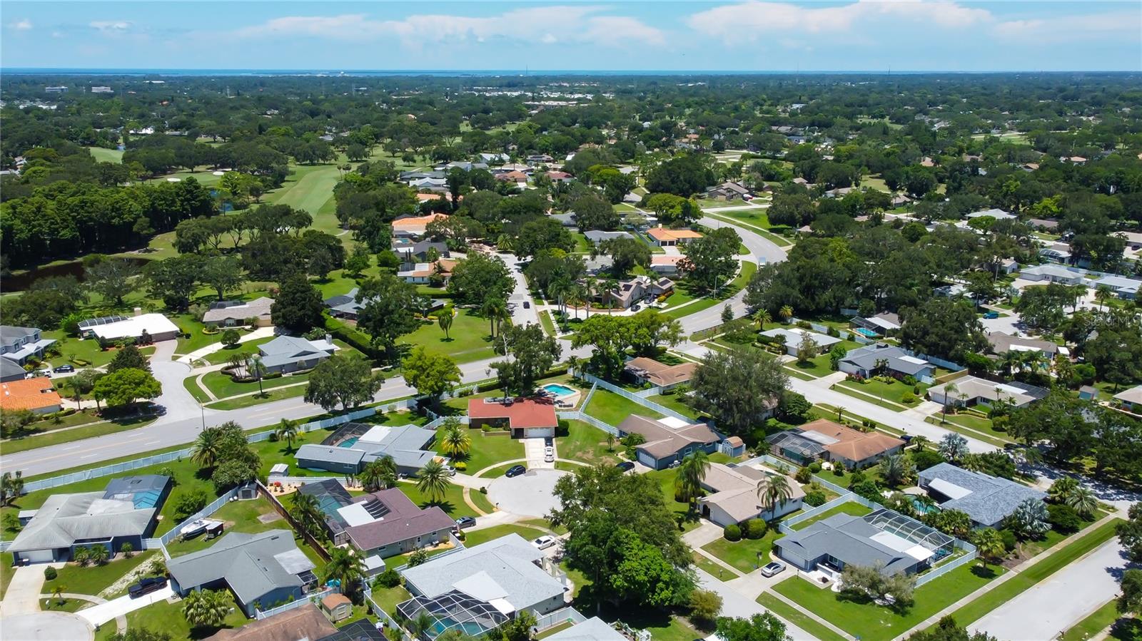 Listing photo id 31 for 2972 Compton Court