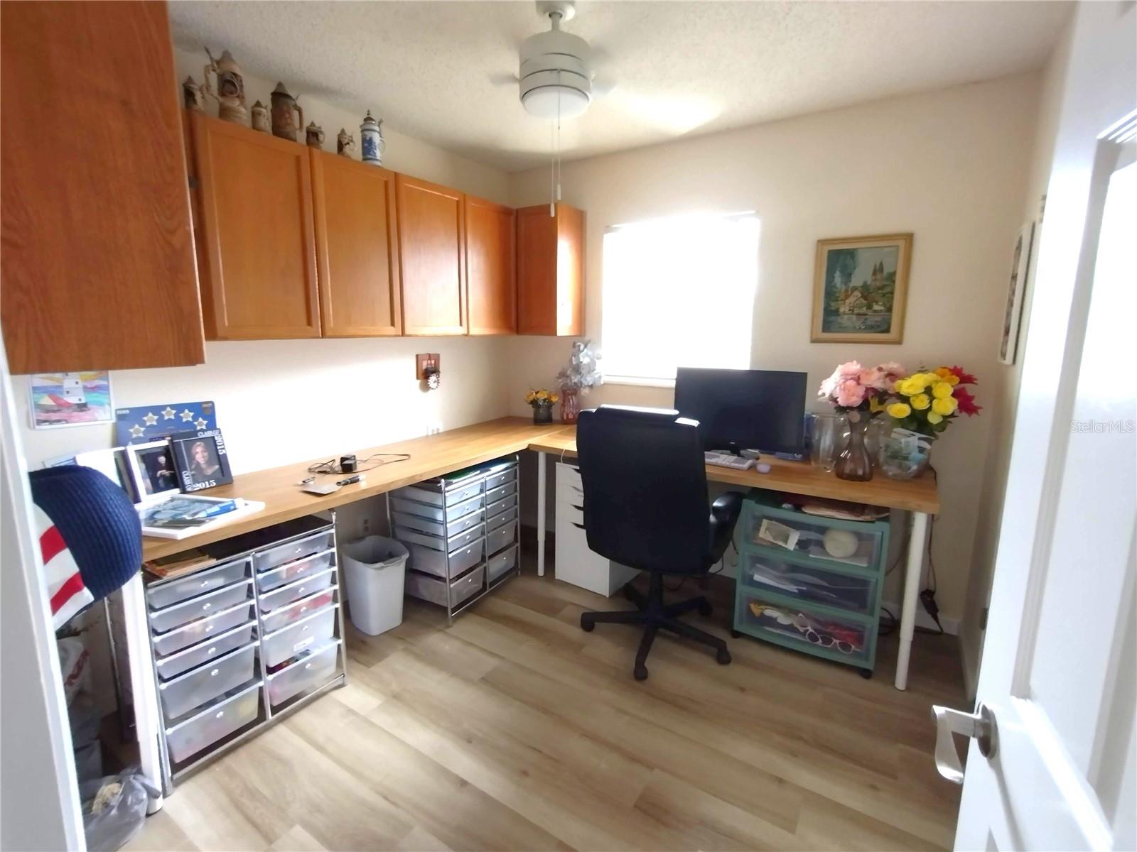 Image 15 of 22 For 15817 Redington Drive