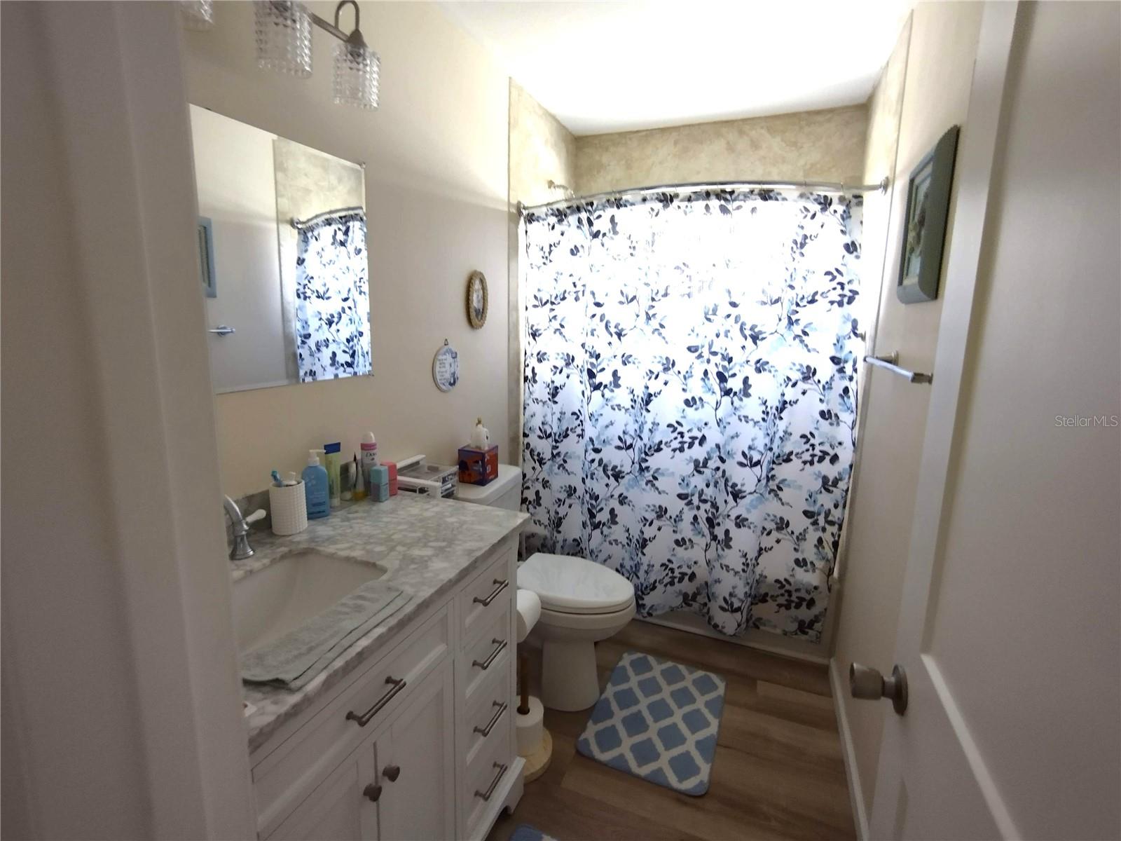 Image 16 of 22 For 15817 Redington Drive