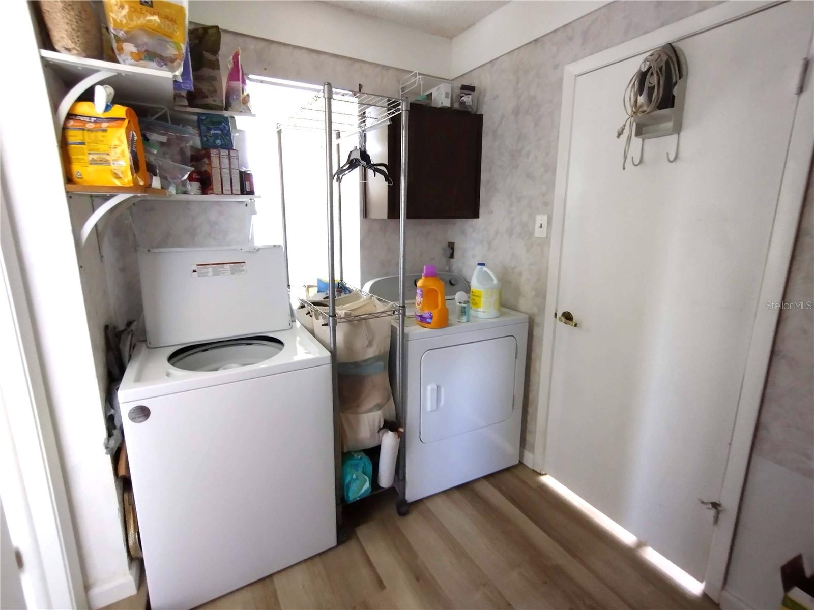 Image 20 of 22 For 15817 Redington Drive
