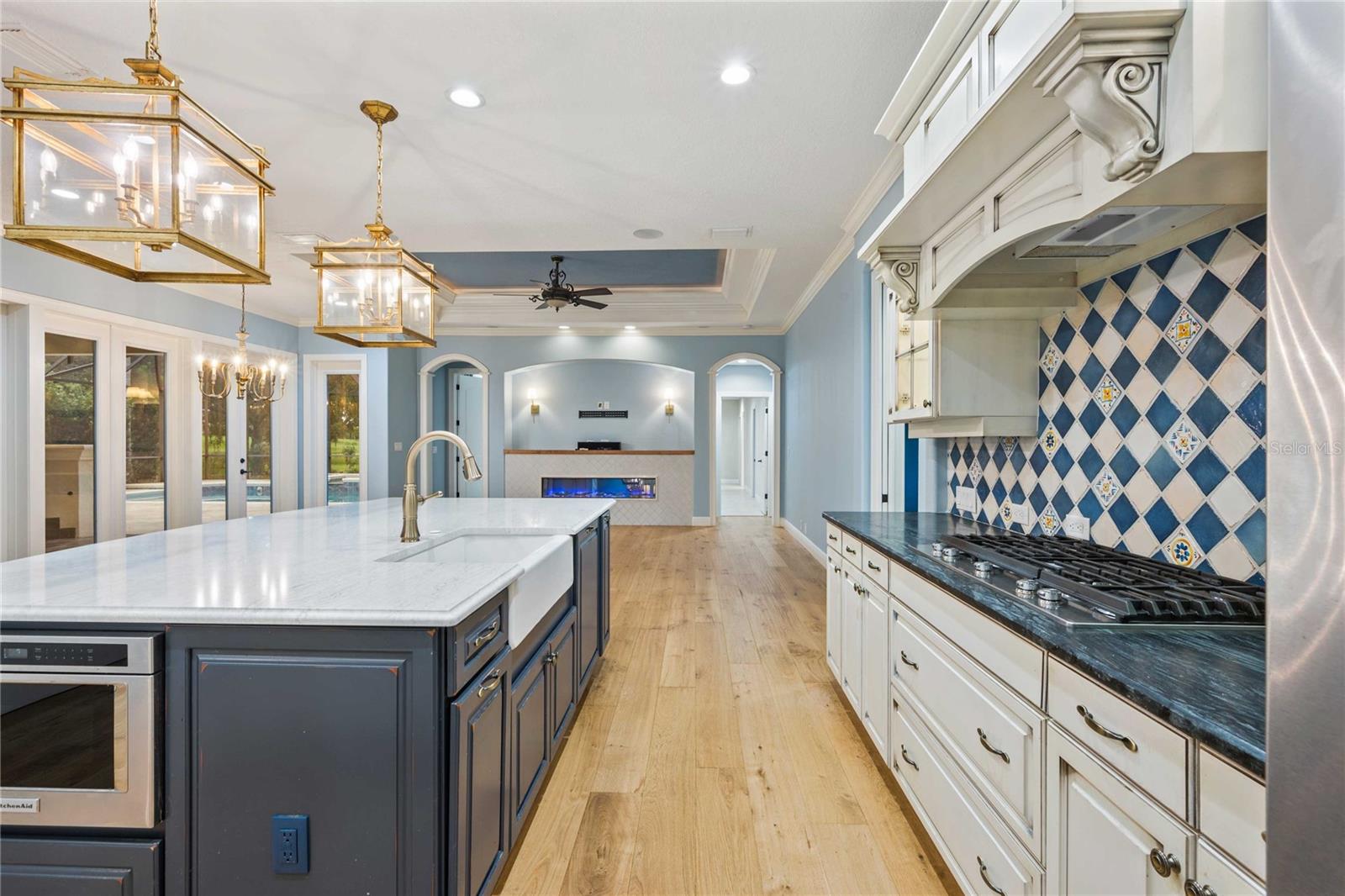 Listing photo id 15 for 13353 Carnoustie Circle