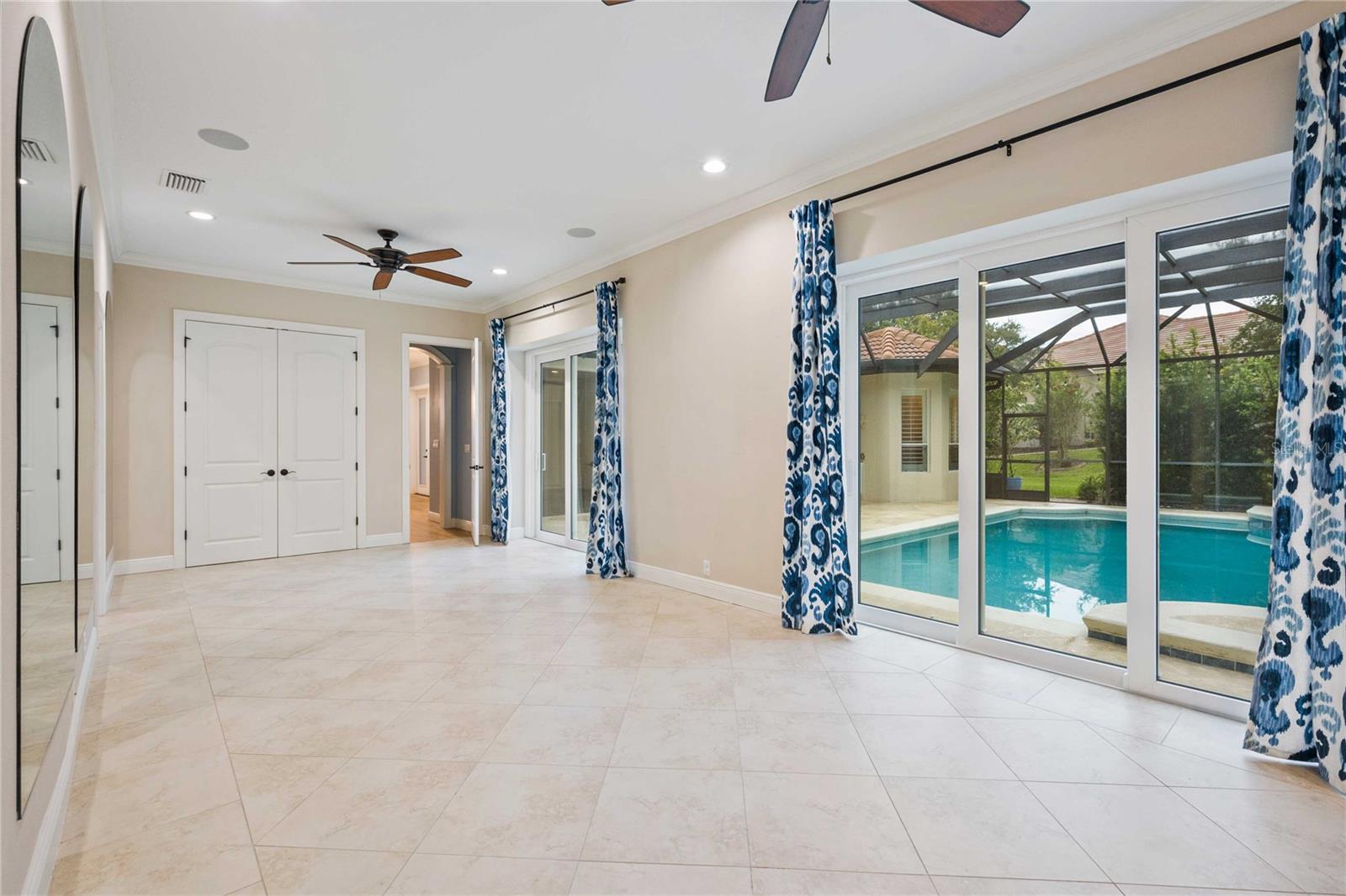 Listing photo id 30 for 13353 Carnoustie Circle