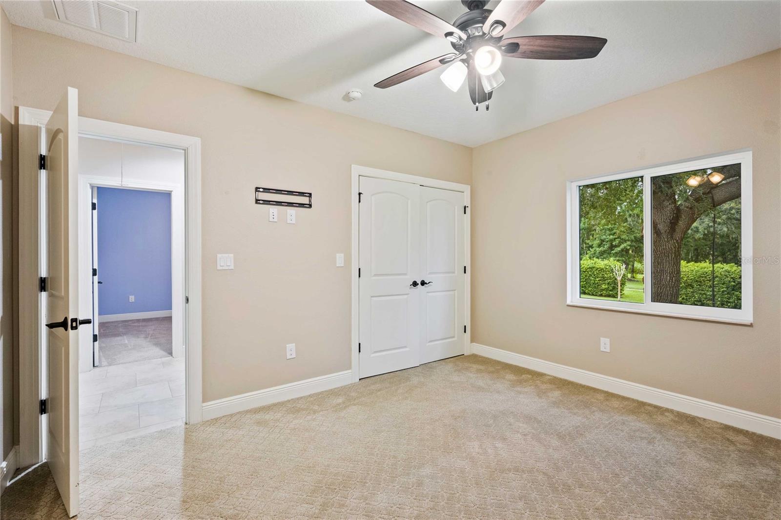 Listing photo id 39 for 13353 Carnoustie Circle