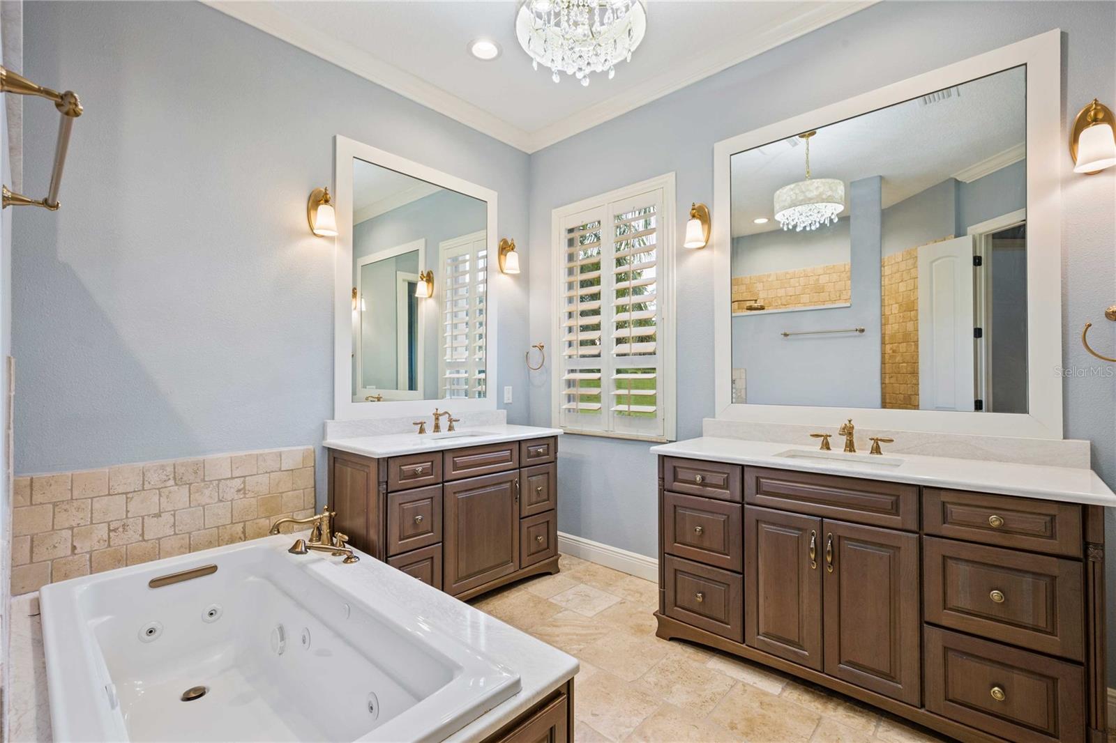 Listing photo id 57 for 13353 Carnoustie Circle