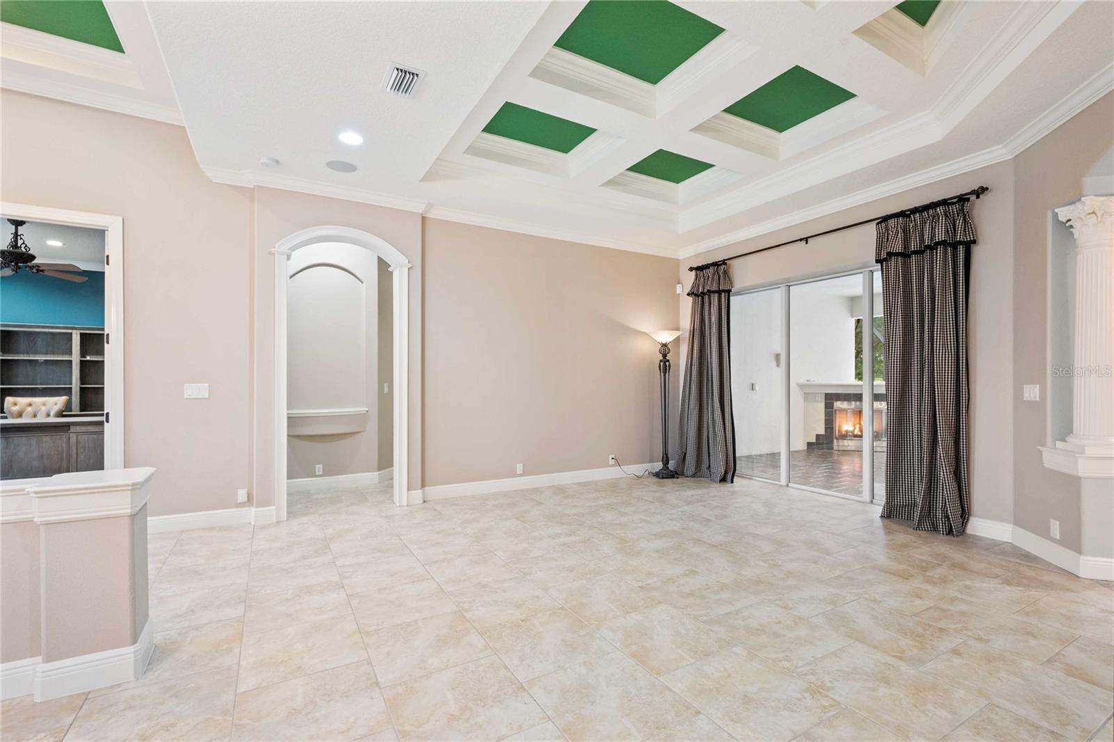 Listing photo id 7 for 13353 Carnoustie Circle