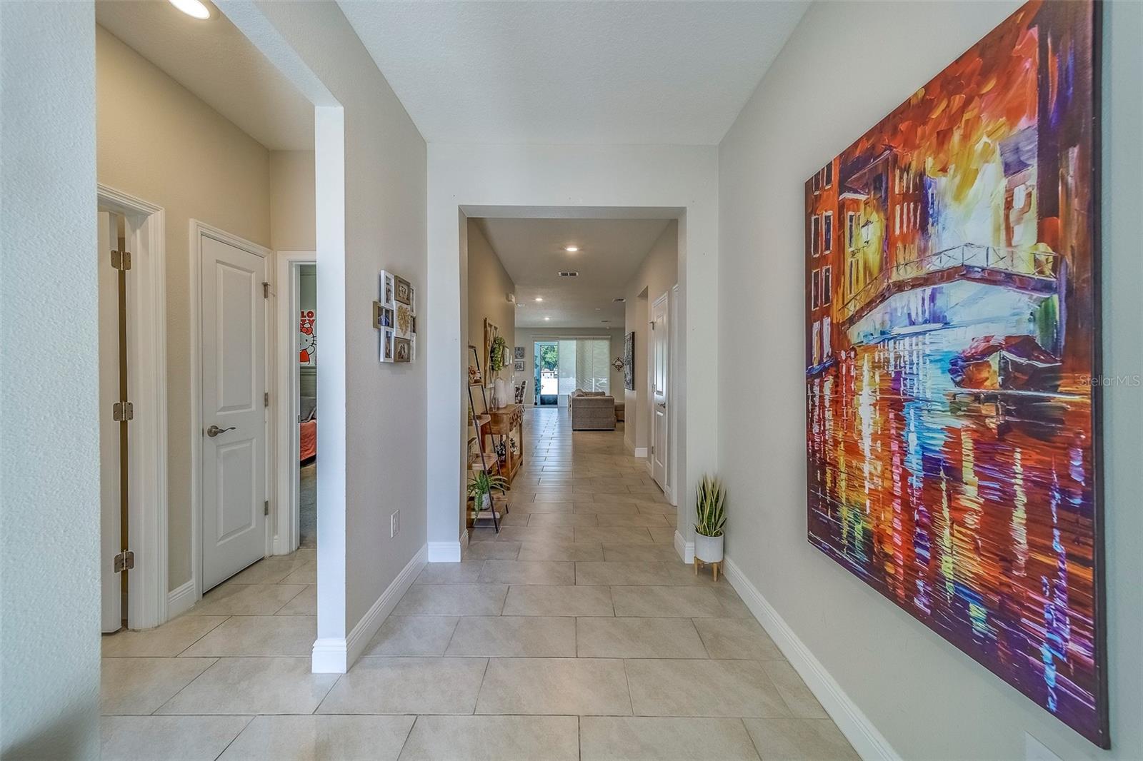 Image 10 of 76 For 10914 Honor Road