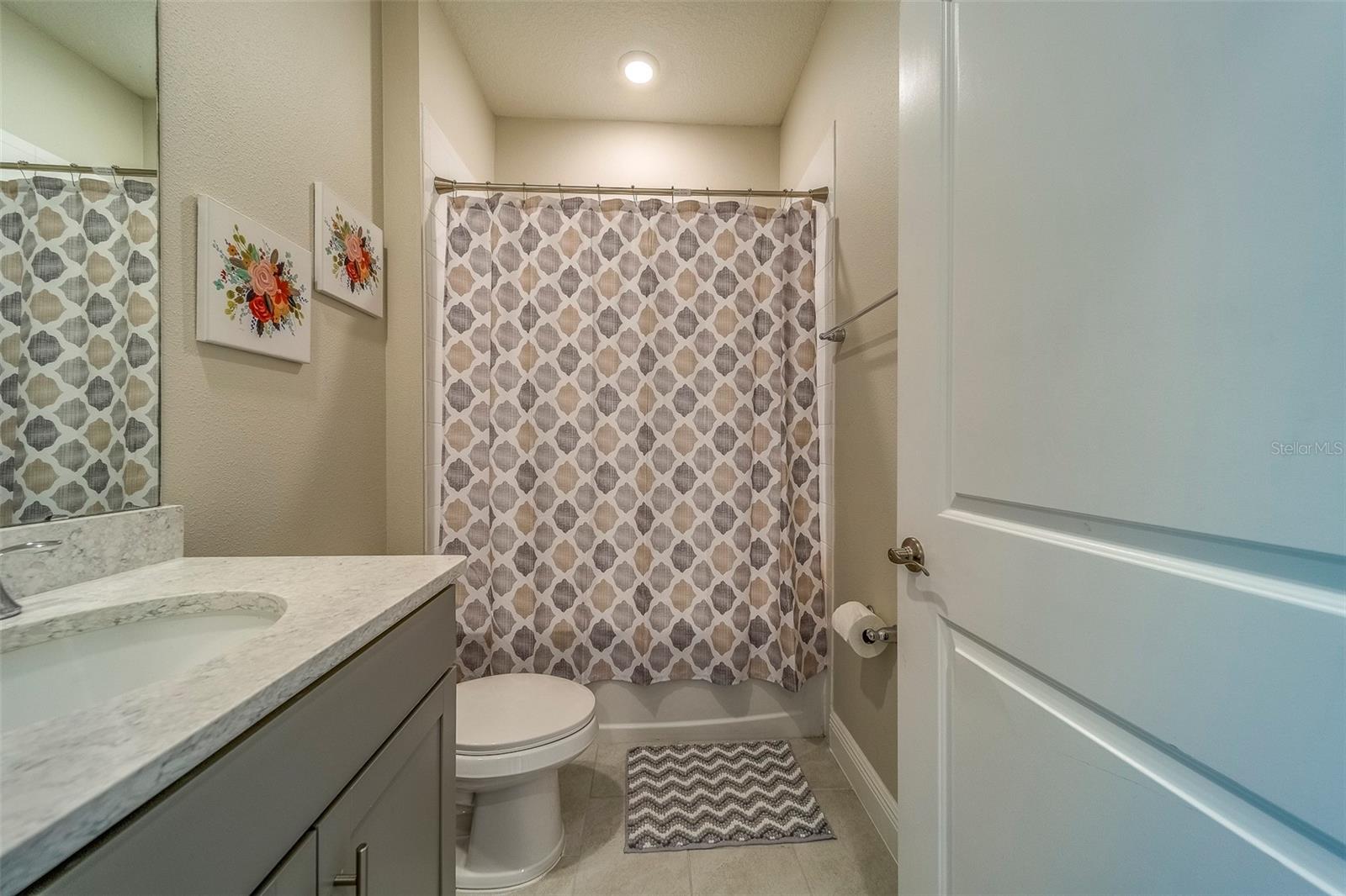 Image 15 of 76 For 10914 Honor Road