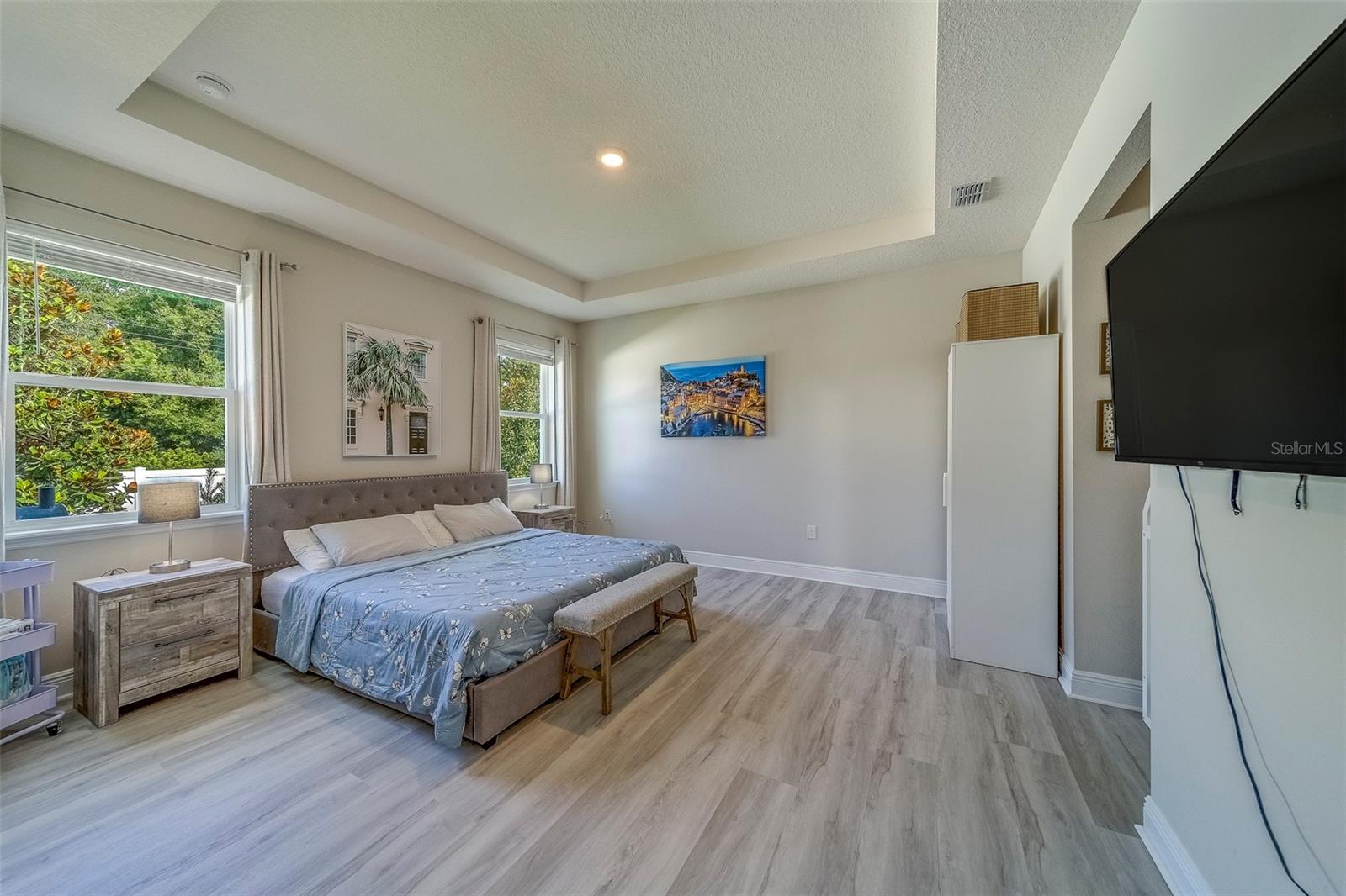Image 42 of 76 For 10914 Honor Road
