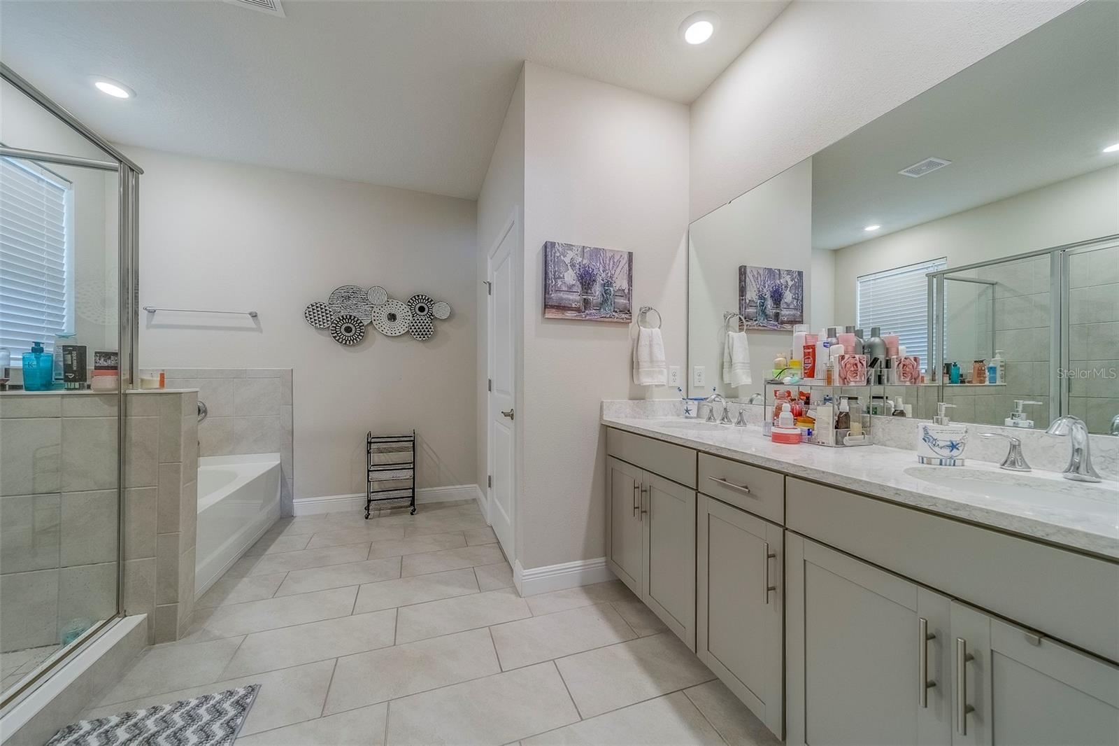 Image 5 of 76 For 10914 Honor Road