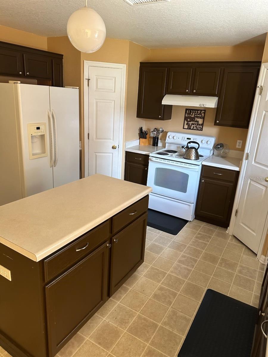 Image 11 of 19 For 1209 Alhambra Crest Drive