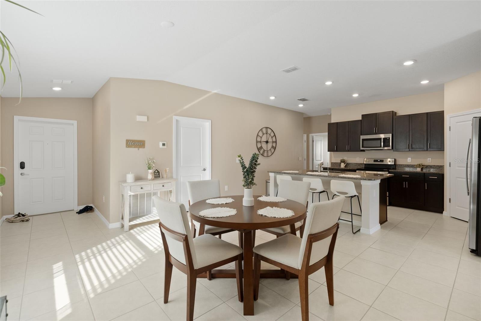 Image 8 of 53 For 5362 Blue Horizon Way