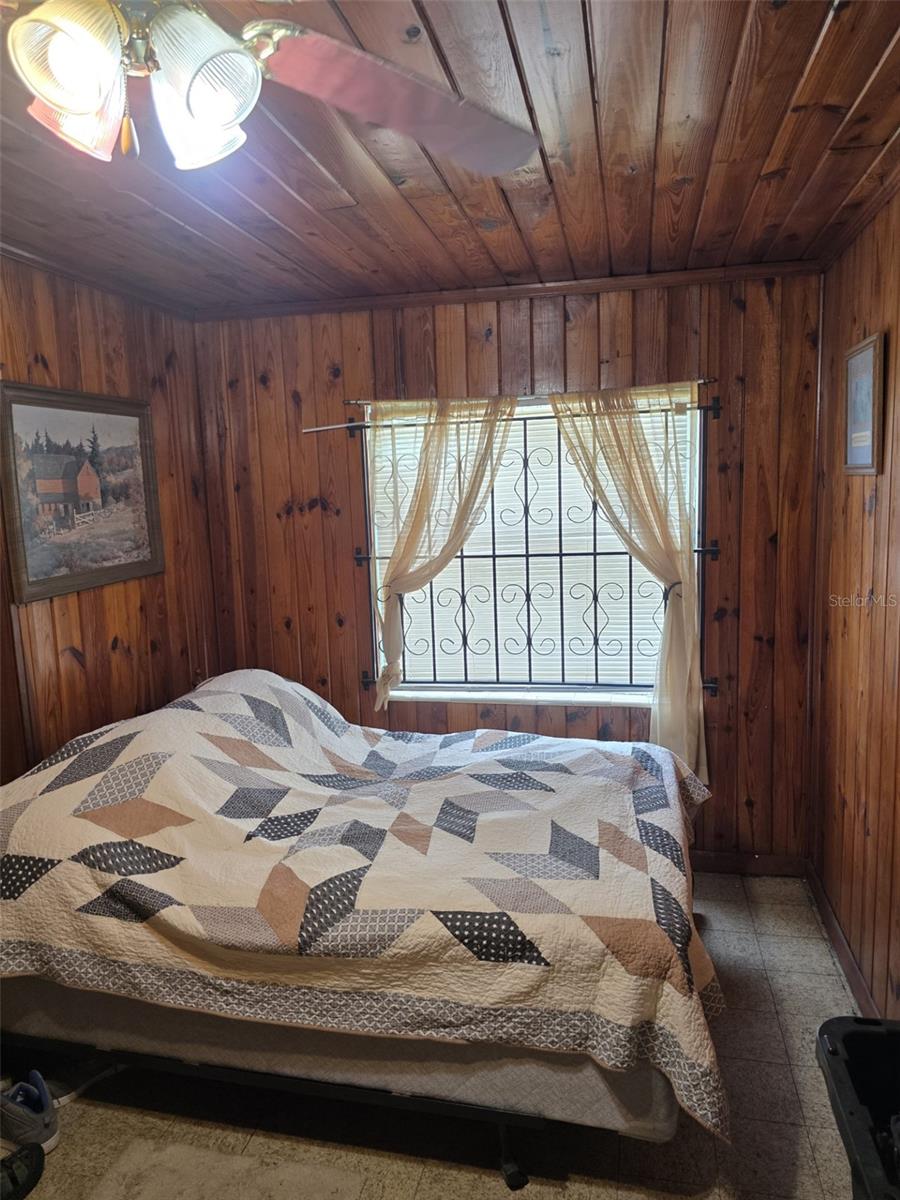 Image 12 of 20 For 2612 17th Avenue