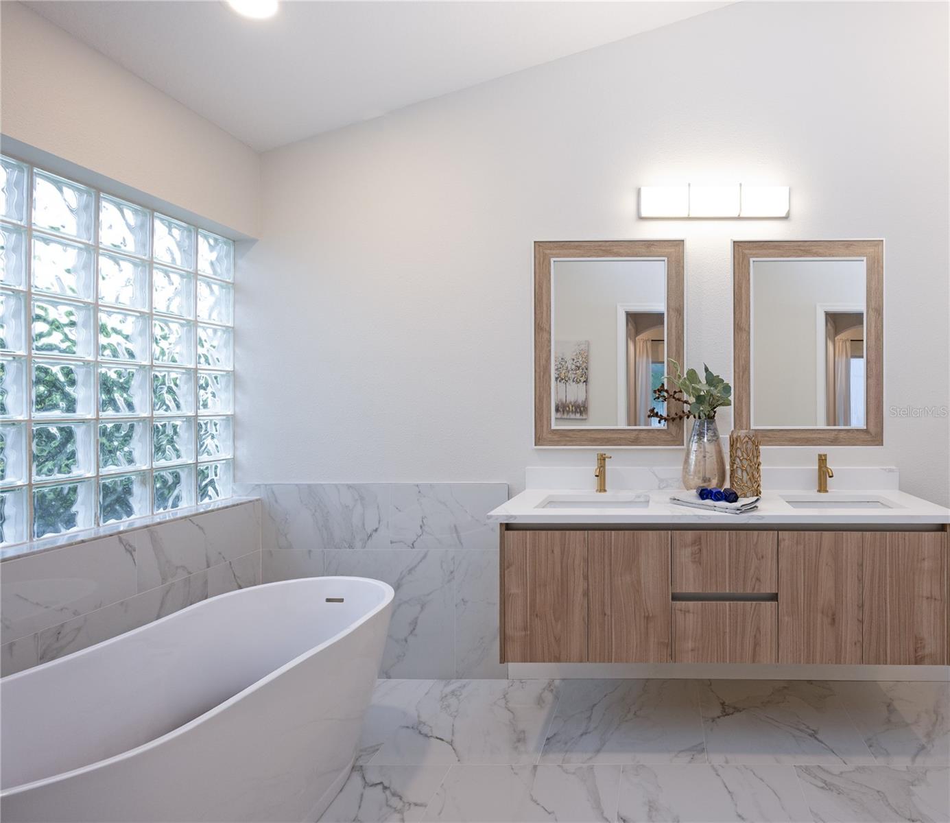 Image 15 of 18 For 11725 Derbyshire Drive