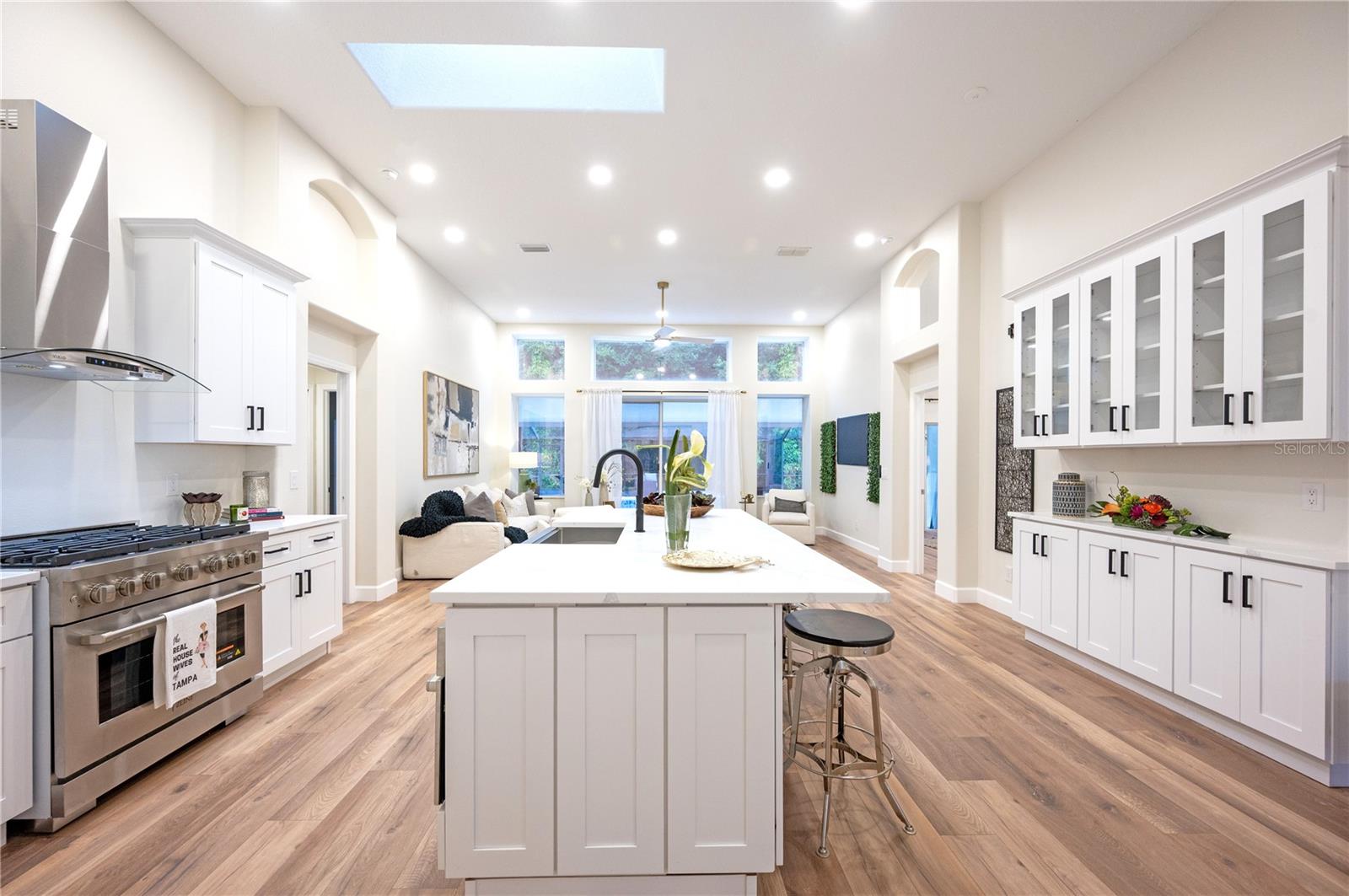 Image 2 of 18 For 11725 Derbyshire Drive