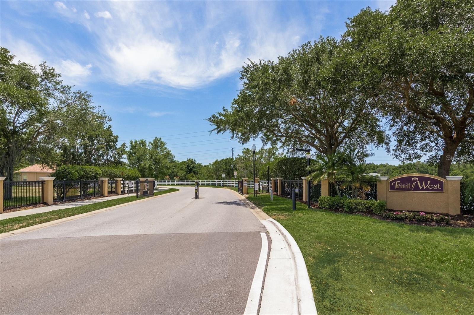 Listing photo id 50 for 2451 Brinley Drive