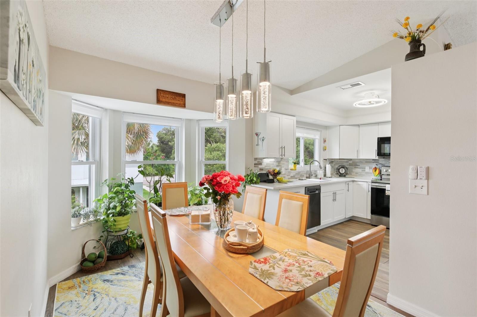 Image 20 of 63 For 2297 Monaco Lane 41