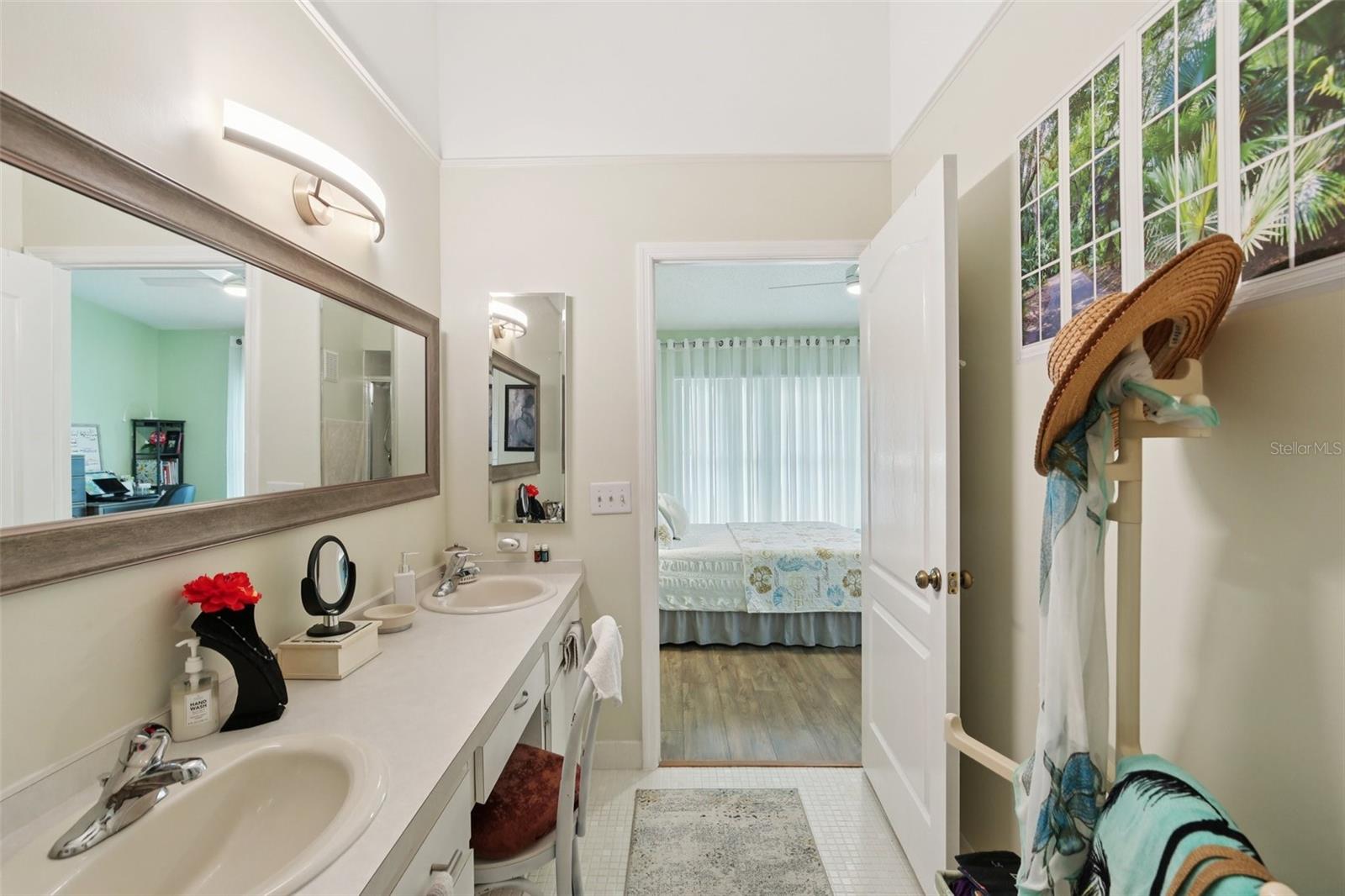 Image 39 of 63 For 2297 Monaco Lane 41